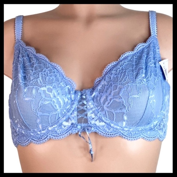 Fredricks OF HOLLYWOOD Voluptuous Full Figure Push Up Bra - Picture 2 of 10